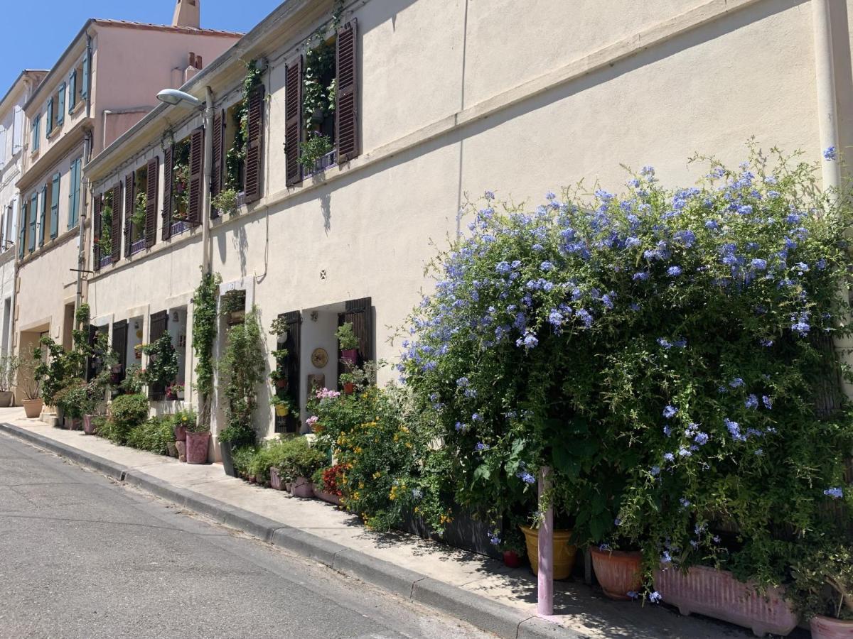 Appartement Atypique Cosy Entre Terre & Mer Marseille Bagian luar foto