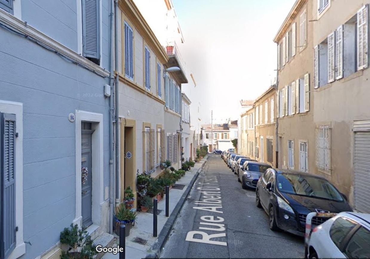 Appartement Atypique Cosy Entre Terre & Mer Marseille Bagian luar foto